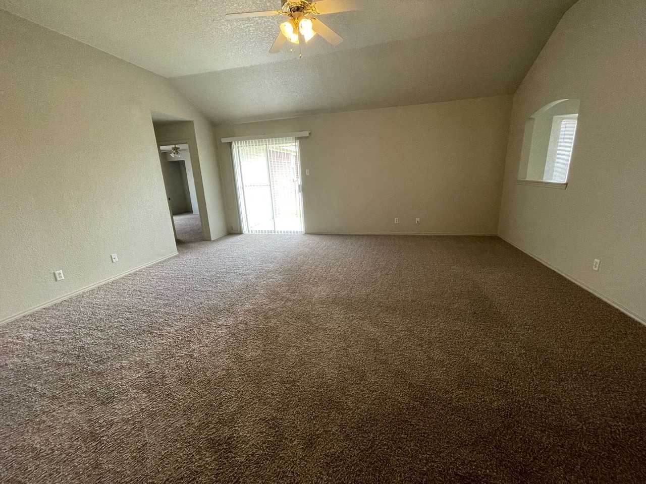 4406 Hondo Dr - Photo 2 of 21