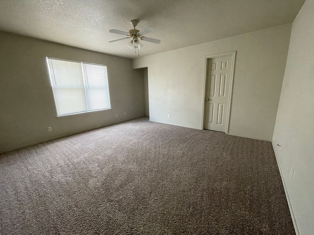 4406 Hondo Dr - Photo 7 of 21