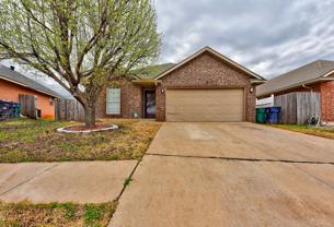 1104 Nw 111th St - Photo 1 of 1