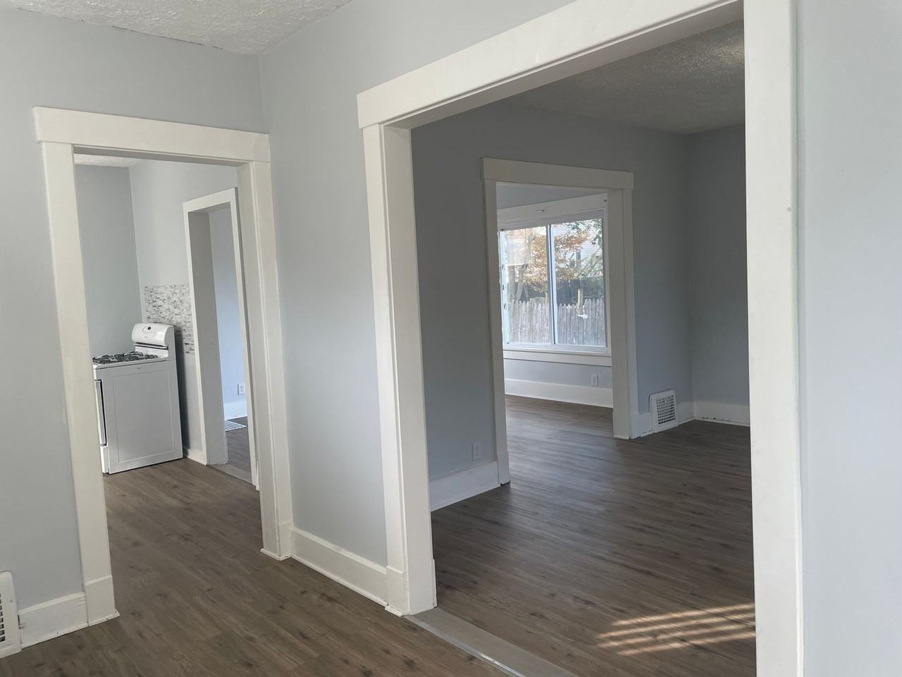 2012 Indiana Way Ne - Photo 2 of 20