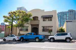 featured image of 1028 14th St