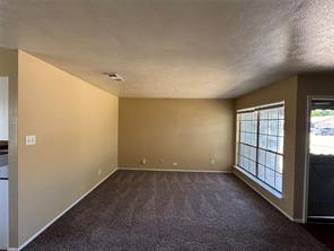 3436 Softcloud Dr - Photo 3 of 12