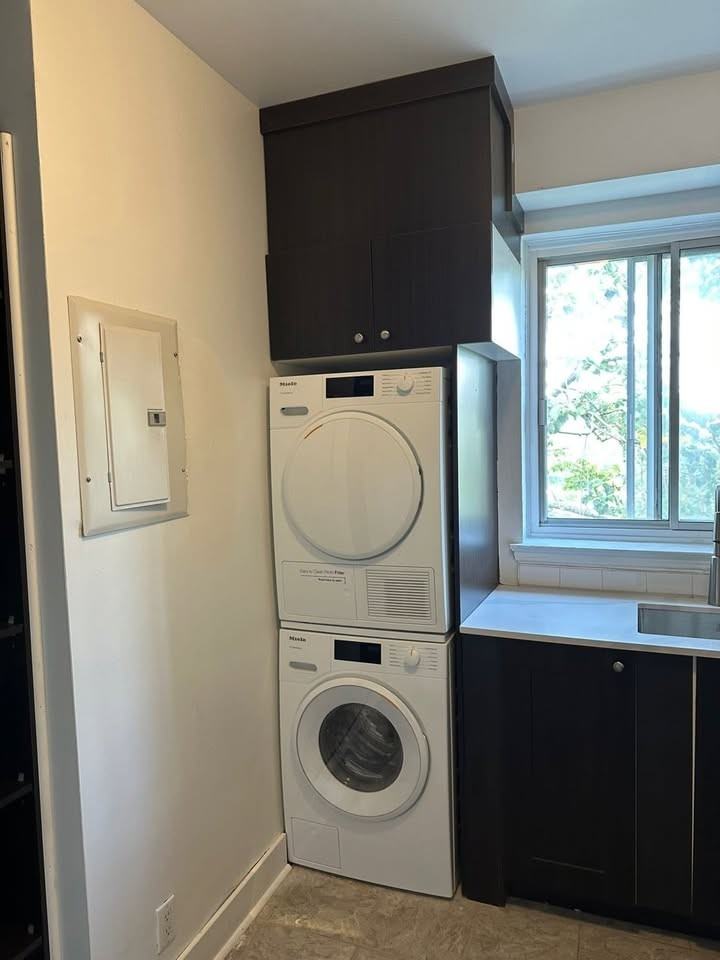 3495 Avenue Ridgewood - Photo 3 of 15