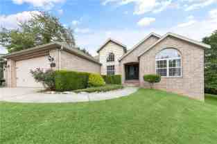 3 Rhonda Ln - Photo 1 of 1