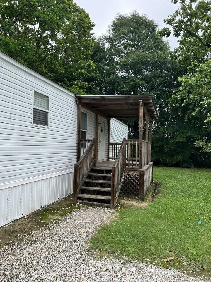 130 Pecan Street - Photo 2 of 10