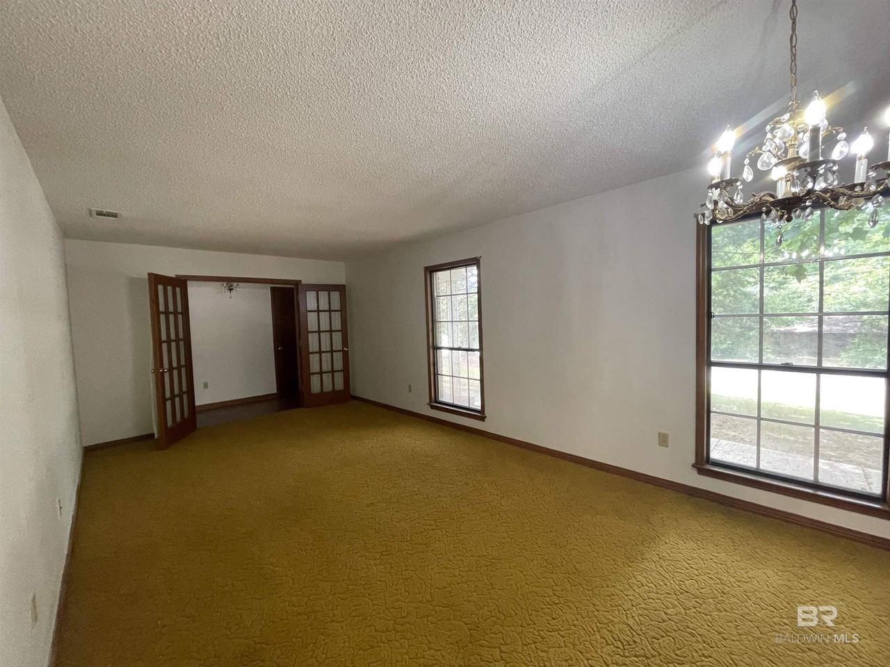 31520 Stagecoach Rd - Photo 4 of 15