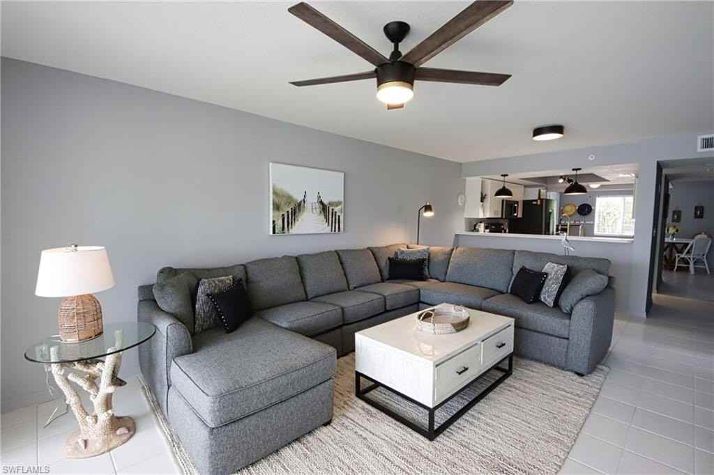 20121 Ian Ct #201 - Photo 4 of 21