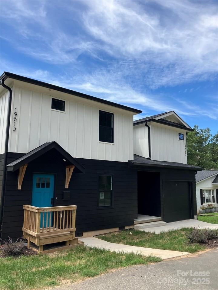 19813 North Ferry Street