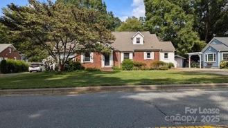 1507 Woodland Dr - Photo 1 of 1