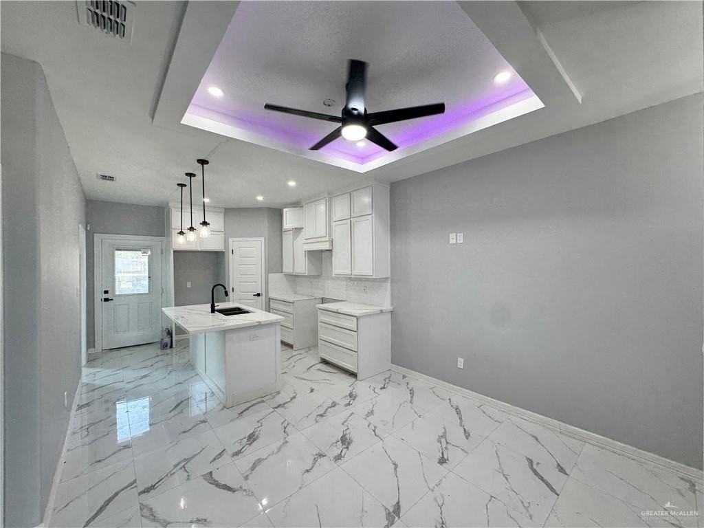 1604 West F Street - Photo 2 of 7