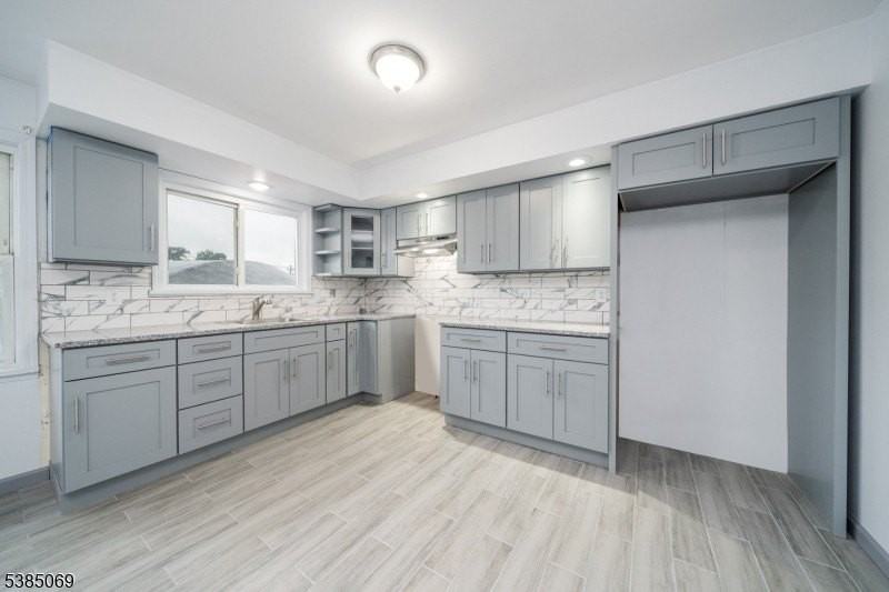 1126 Wheatsheaf Rd #2