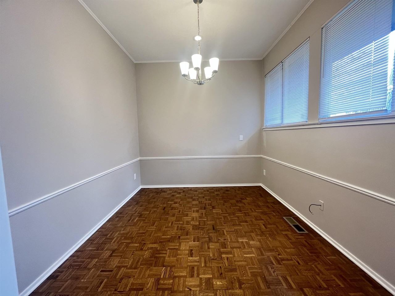 5763 Barfield Rd #5763 - Photo 6 of 21