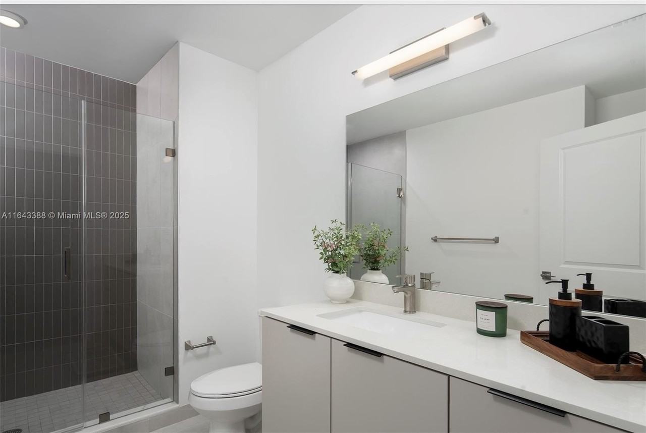 3333 N Federal Hwy #A2 - Photo 7 of 13