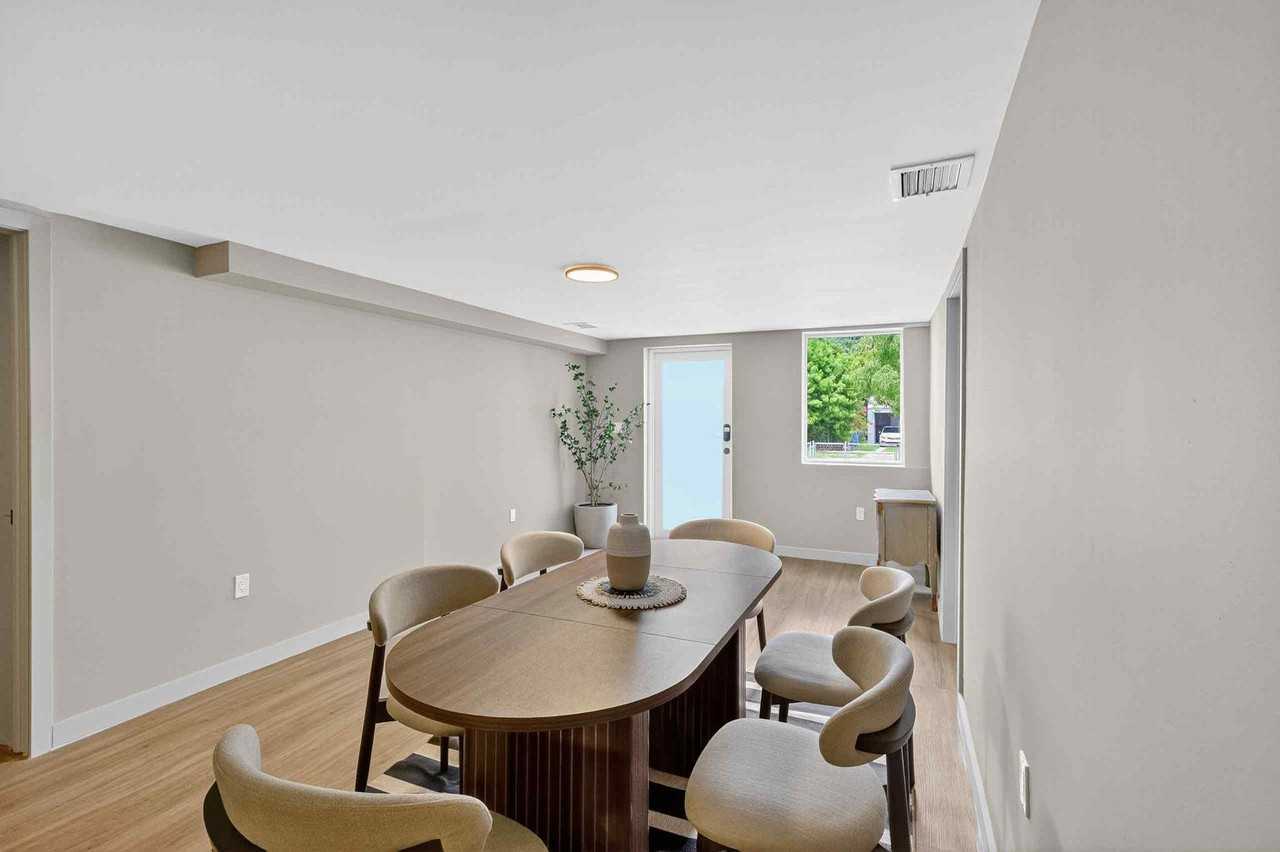 Nw 41st St - Photo 2 of 12