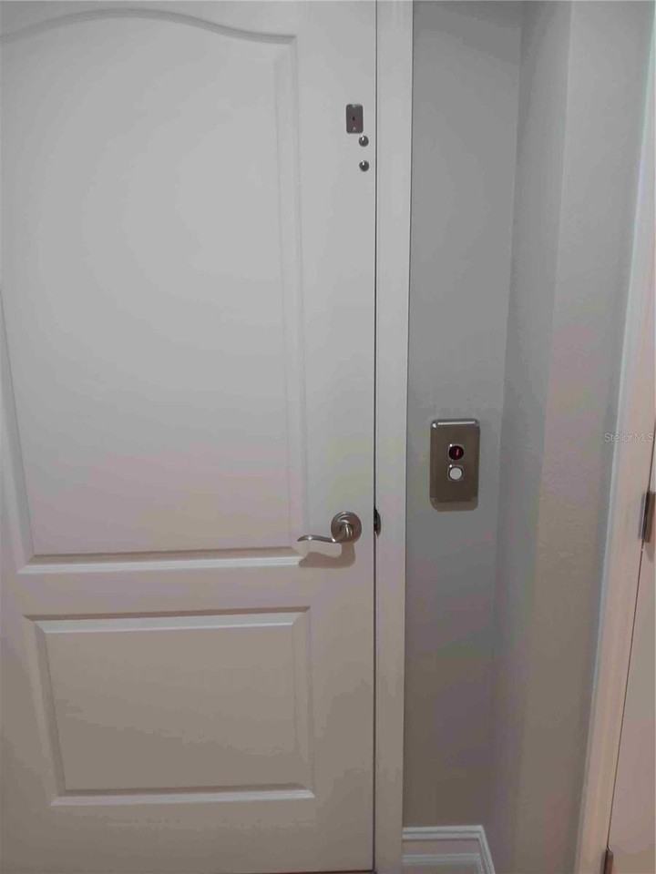 4316 Messina Drive - Photo 6 of 30