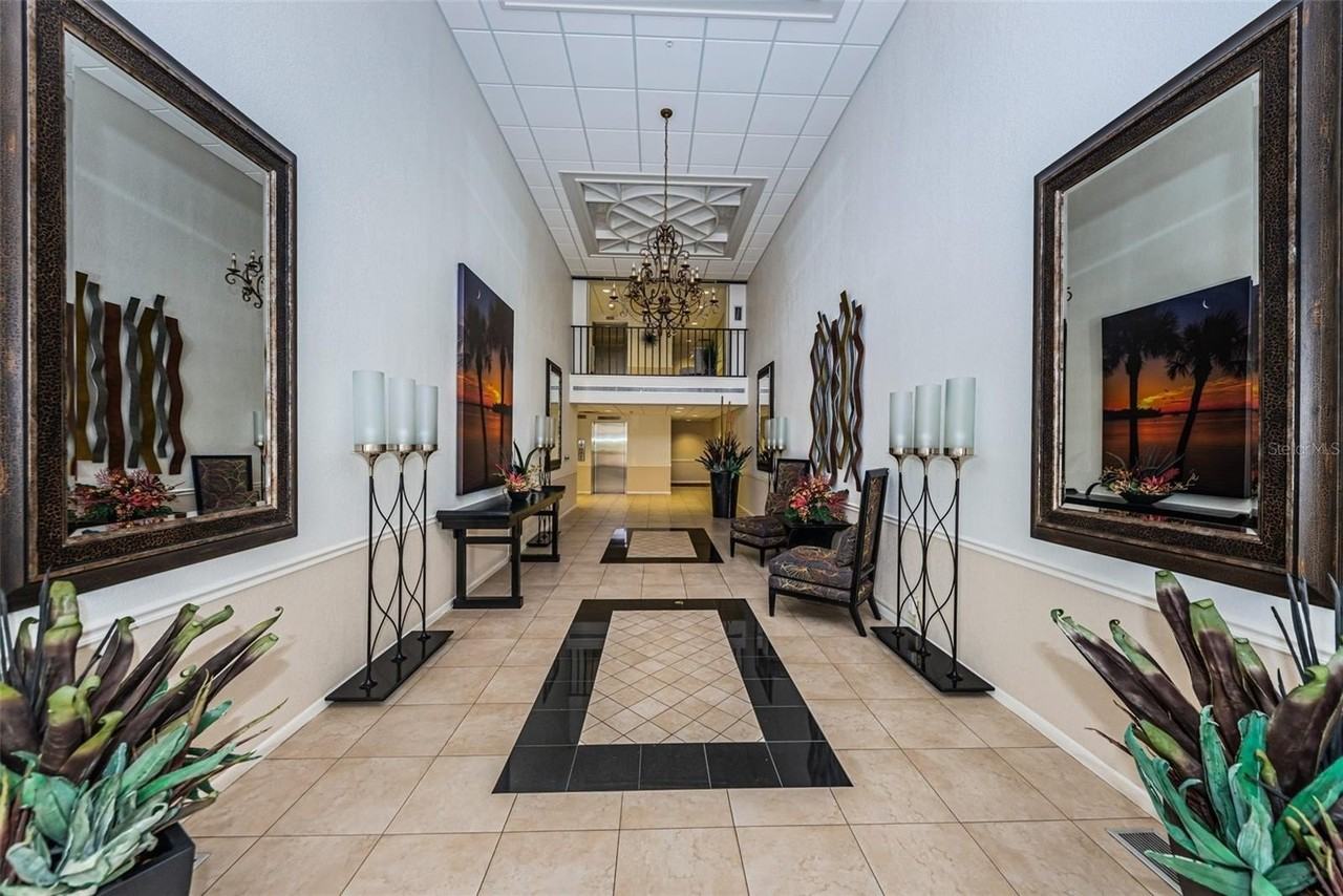 8 Belleview Blvd #601 - Photo 3 of 50