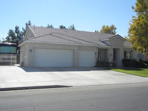 4310 Serene Ave - Photo 3 of 6