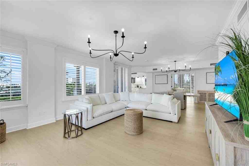 8720 Bay Colony Dr #404 - Photo 2 of 39