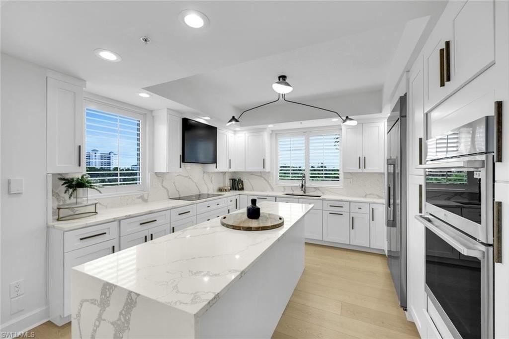 8720 Bay Colony Dr #404 - Photo 5 of 39