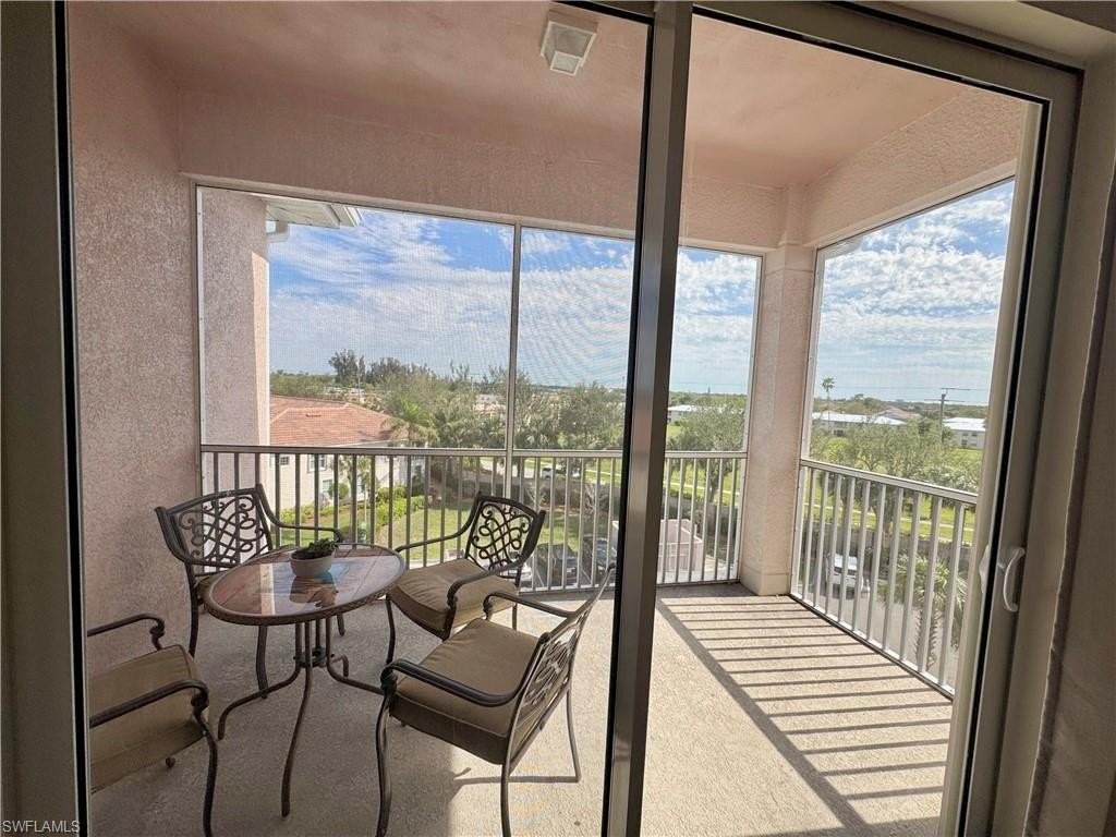 15901 Royal Pointe Lane #405 - Photo 7 of 18