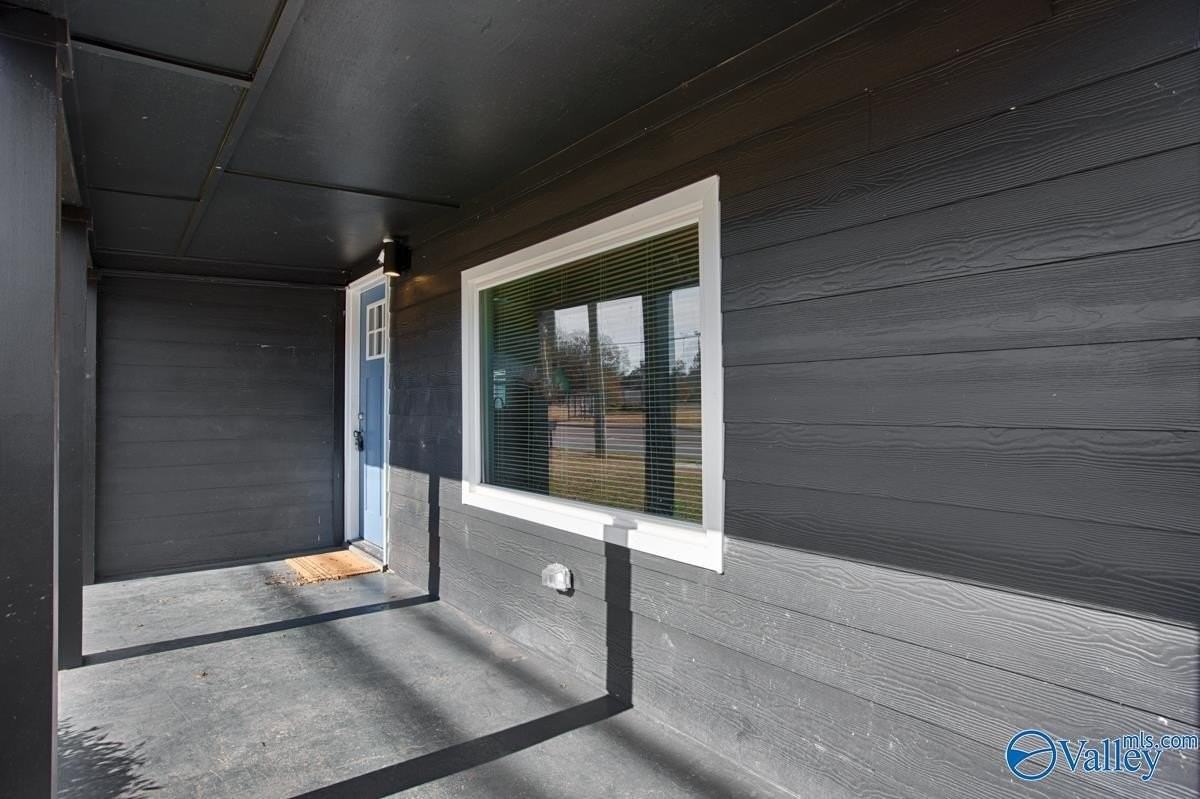 2604 Holmes Ave Nw - Photo 3 of 21