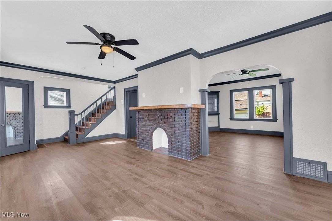 8302 Pinegrove Avenue - Photo 7 of 28