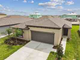 featured image of 32016 Hawthorne Cottage Pl