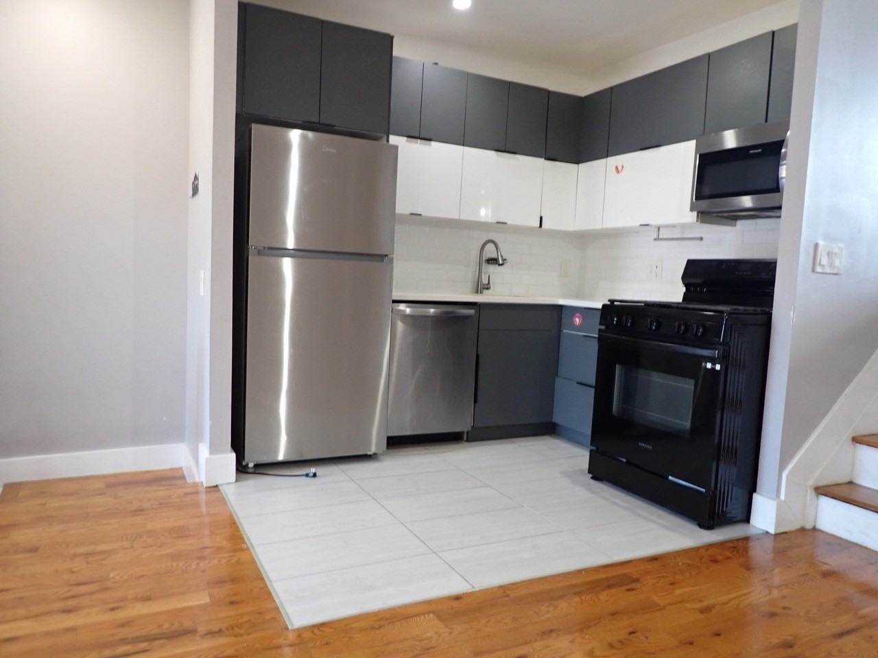 203 Crystal St #2 - Photo 4 of 11