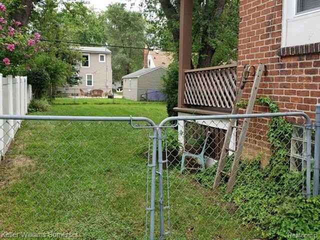 3150 Phillips Ave - Photo 3 of 33