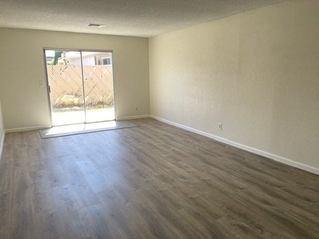 1396 Terrace Dr - Photo 7 of 19