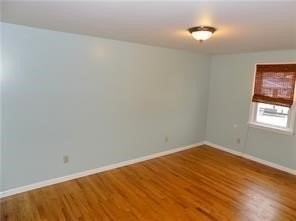 107 Adelaide Rd #A - Photo 7 of 8