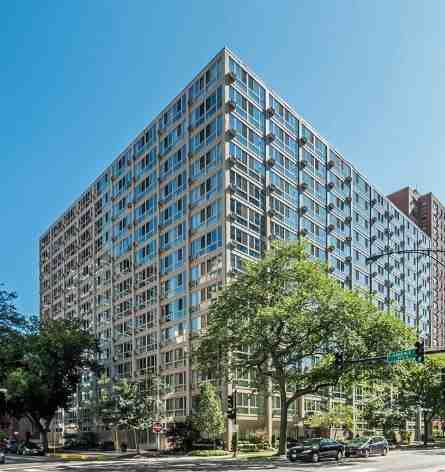 W Oakdale Ave & N Sheridan Rd - Photo 4 of 13