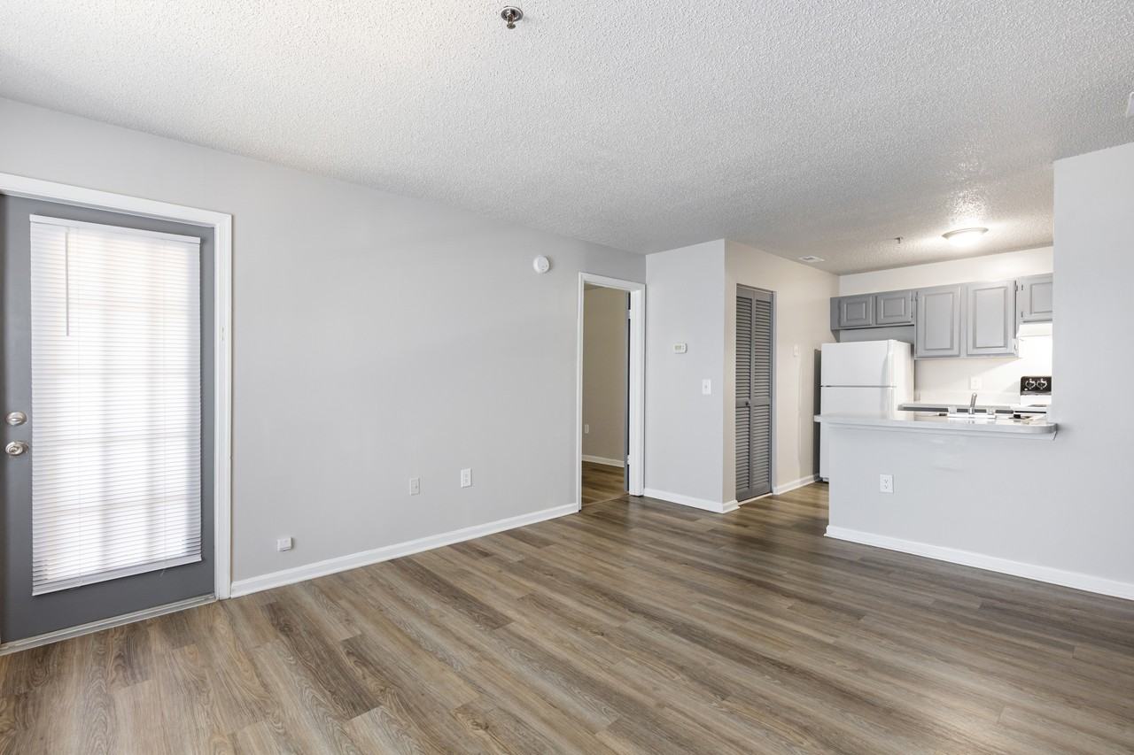 Quarter Mill - Photo 5 of 40