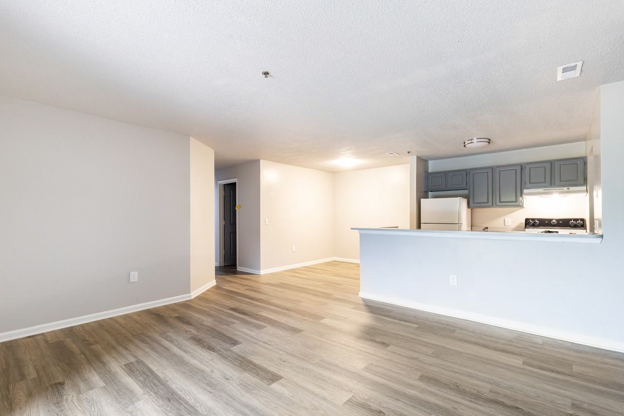 Quarter Mill - Photo 6 of 40