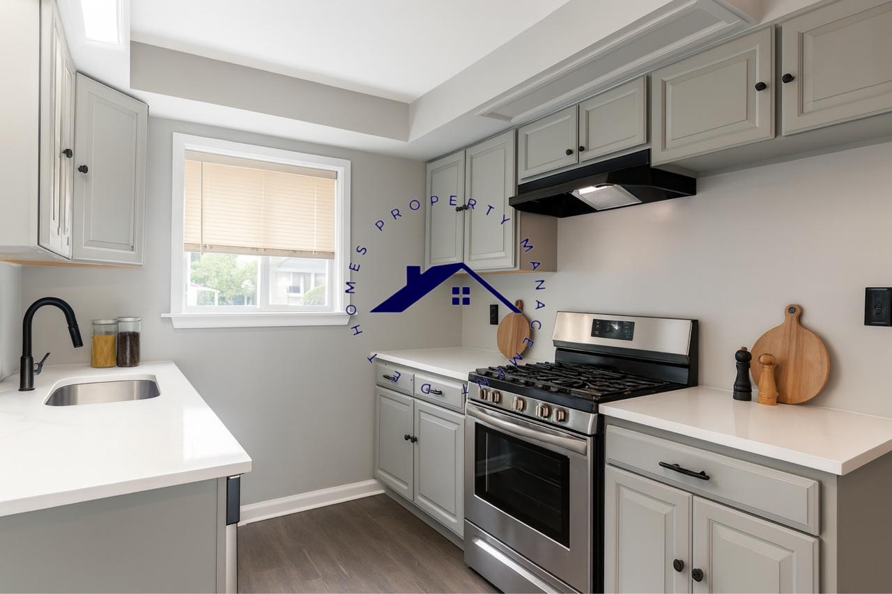 17534 Evergreen Road - Photo 4 of 11