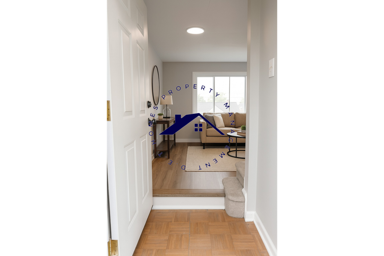 10636 Outer Drive West - Photo 3 of 12