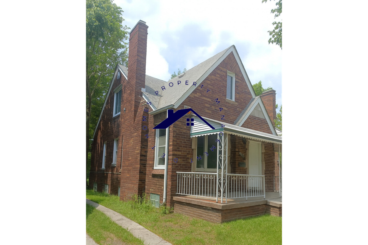 10636 Outer Drive West - Photo 2 of 12