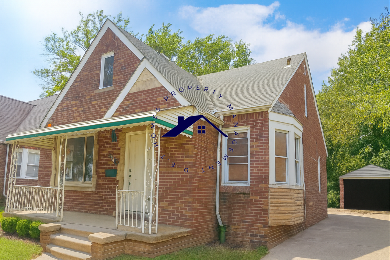 19141 Saint Marys Street - Photo 2 of 13