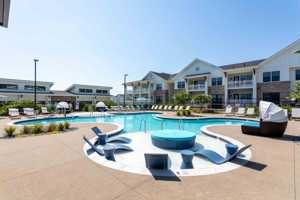 featured image of 2400 Buckner Ln