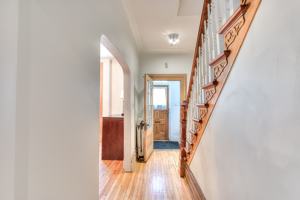 featured image of 1198 Rue Saint Mathieu