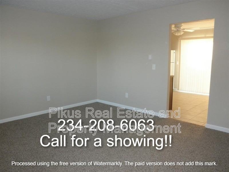 1040 Smith Kramer Street Northeast - Photo 2 of 11