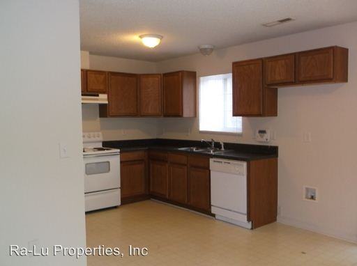 105 Patton Ave - Photo 2 of 10