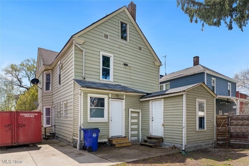 3414 Daisy Ave #DOWN - Photo 2 of 25