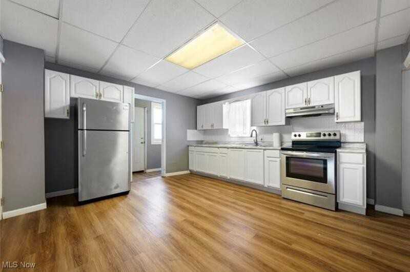 3414 Daisy Avenue #UP - Photo 3 of 34