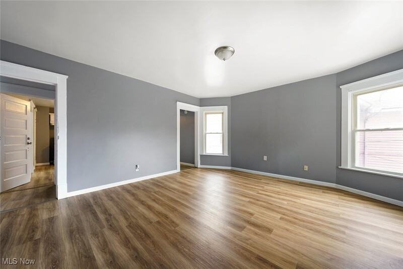 3414 Daisy Avenue #UP - Photo 5 of 34