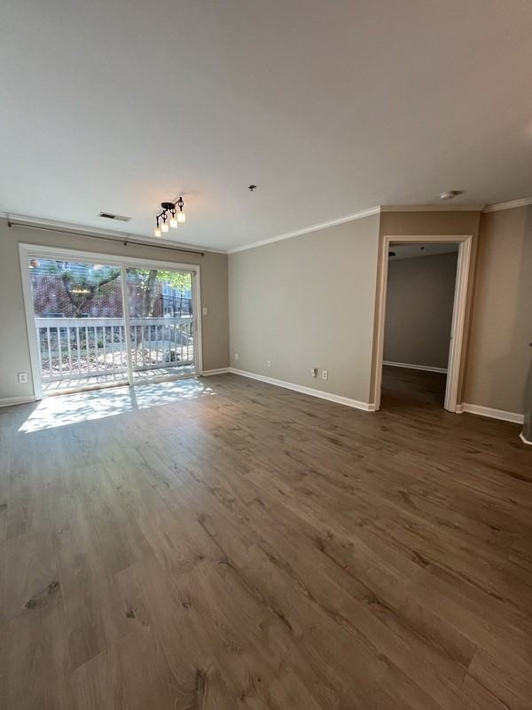 517 N Graham St #1D - Photo 2 of 8