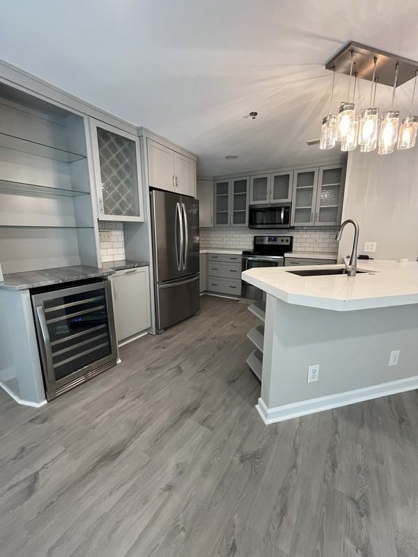 517 N Graham St #1D - Photo 3 of 8