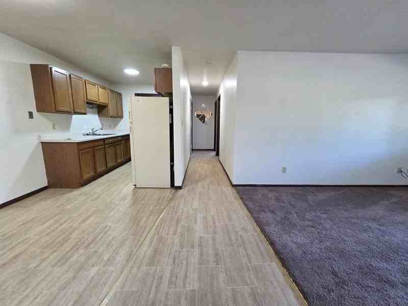 175 S National Ave - Photo 2 of 21