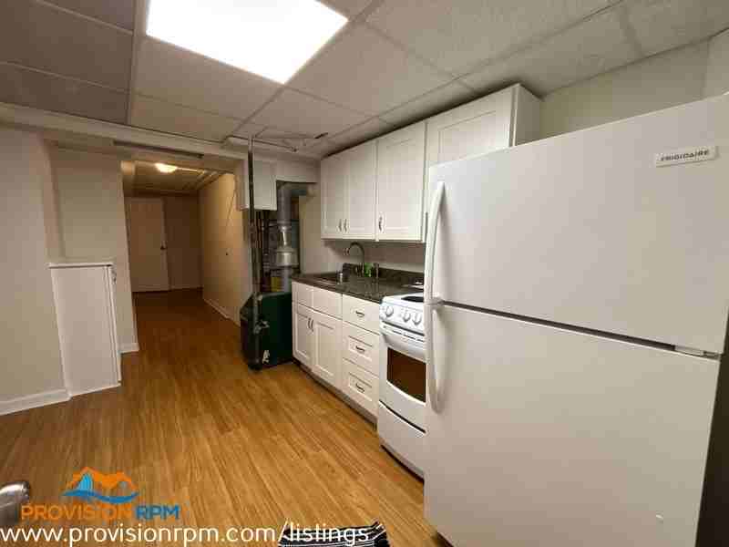 102 Ventnor Ter - Photo 3 of 8