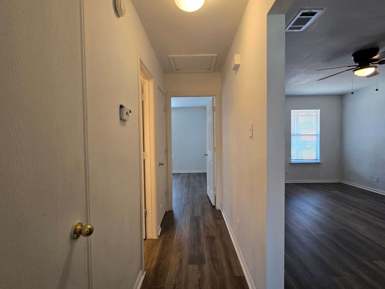 1007 Circle M Drive #D - Photo 7 of 14